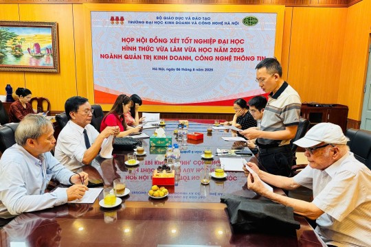 TUYỂN SINH ĐẠI HỌC HÌNH THỨC VỪA LÀM VỪA HỌC NGÀNH TÀI CHÍNH-NGÂN HÀNG NĂM HỌC 2025-2026